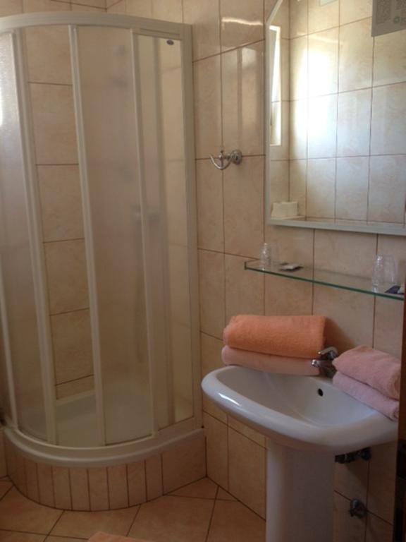 Guesthouse Villa Adria Malinska Exteriér fotografie