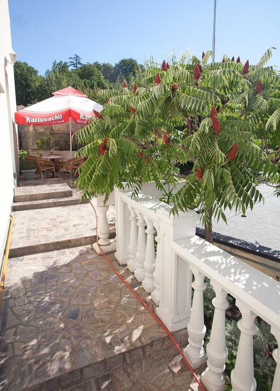 Guesthouse Villa Adria Malinska Exteriér fotografie