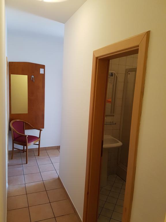 Guesthouse Villa Adria Malinska Exteriér fotografie