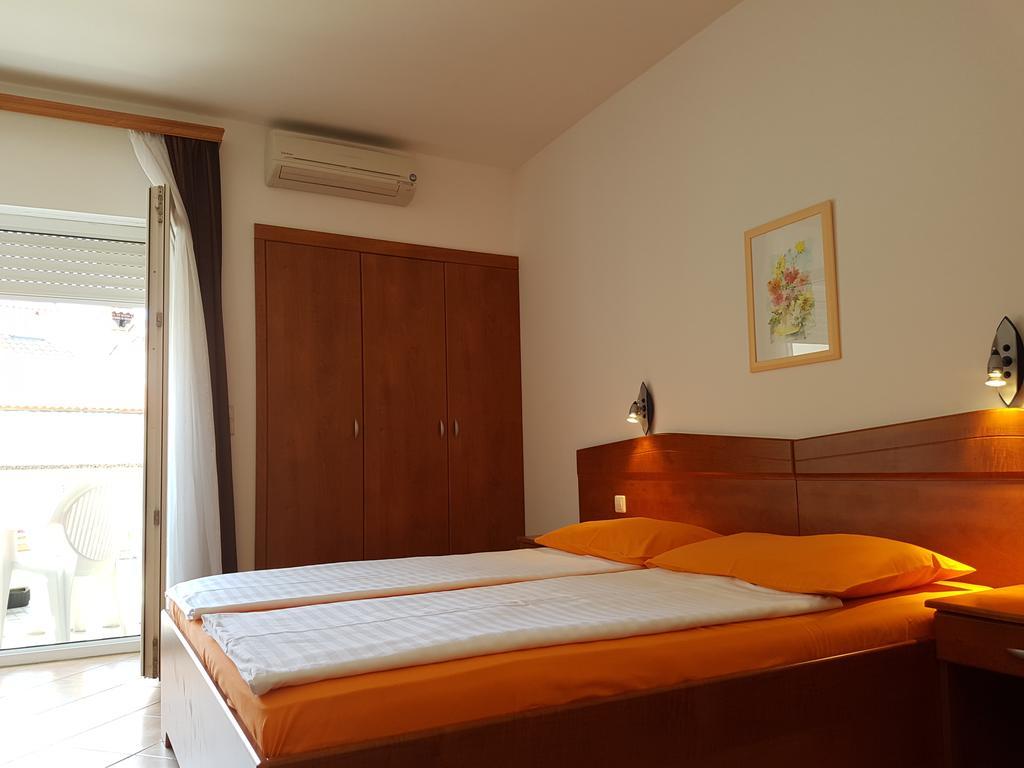 Guesthouse Villa Adria Malinska Exteriér fotografie