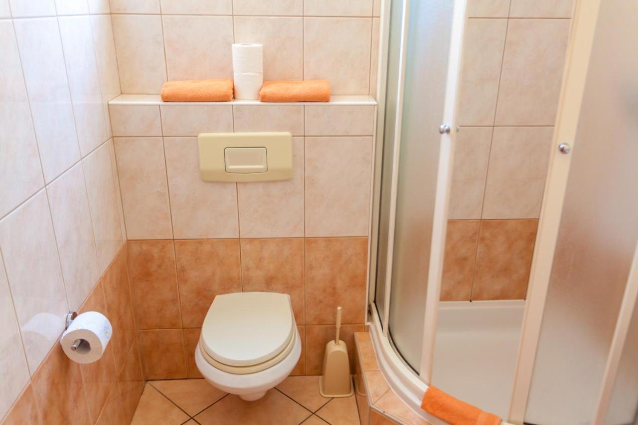 Guesthouse Villa Adria Malinska Exteriér fotografie